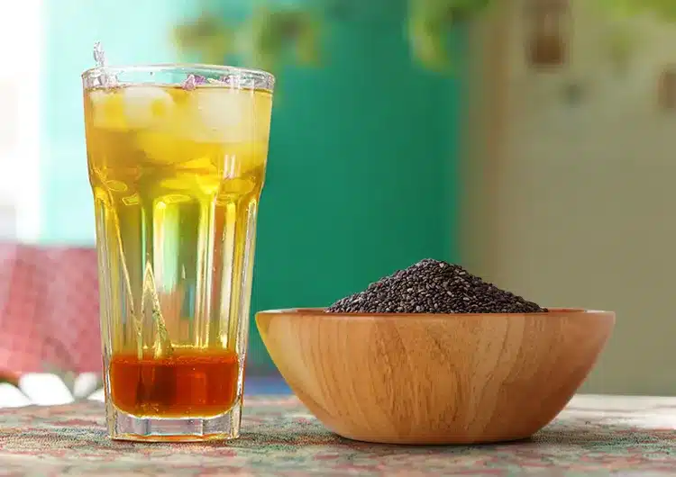 شربت زعفران و تخم شربتی